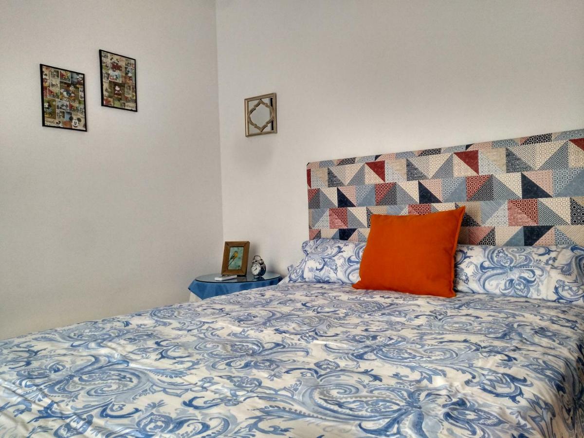 Azahar Apartamentos Triana V เซบีญา ภายนอก รูปภาพ